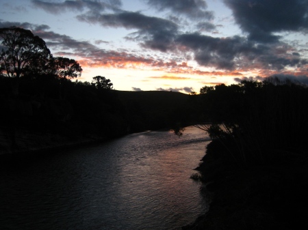 Another gorgeous NZ sunset from the Clifden suspension bridge.